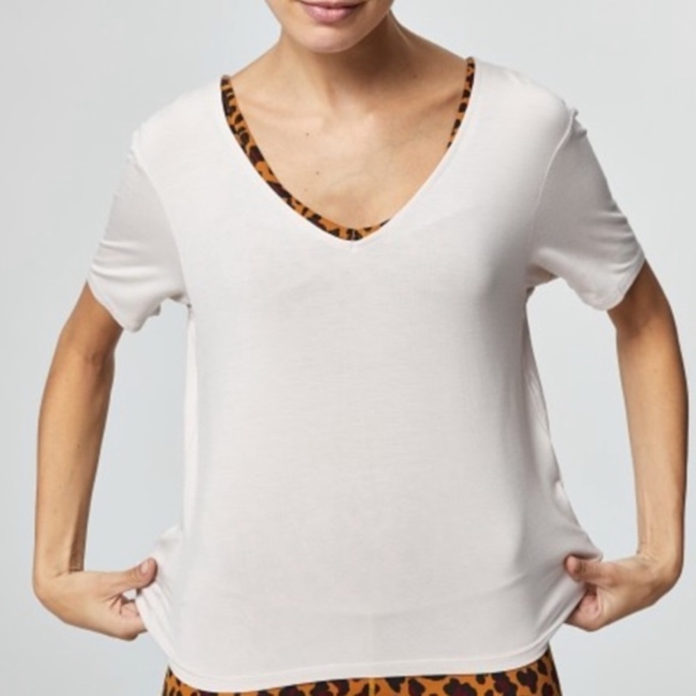 Varley Holly Tee - Off White‎ XS V Neck